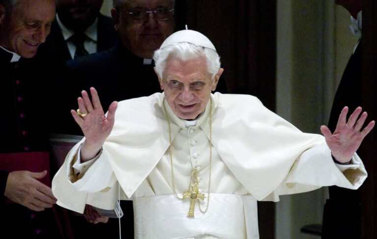 Papa Ratzinger Foto Il Giornale