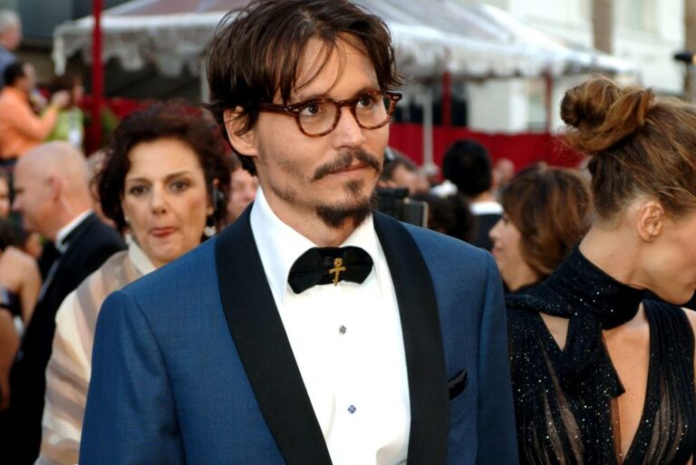 Johnny Depp, il ritorno al Festival di Cannes e il contratto da 20 milioni con Dior per ricominciare